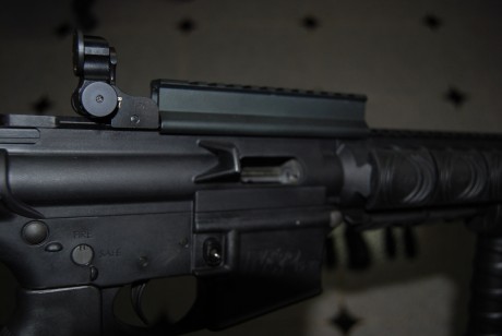 VENDIDA      Vendo Smith & Wesson MP15-22 

        SE PUDE CERRAR

Precio  550€ . Portes, si los 30