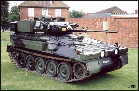 Como comente en el post sobre los M113 alemanes, que luego continuo con la familia Puma, en este caso, 52