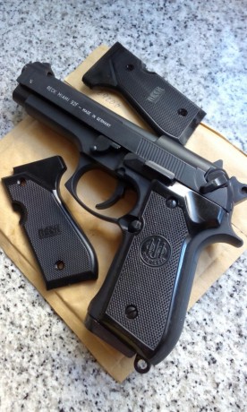 Muy buenas señores, mi pregunta para los expertos en esta pistola.Tengo vista en Topgun armeria unas cachas 40