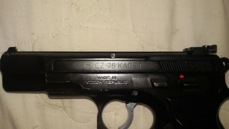 Hola compañeros.
Pongo en venta un kit del calibre 22 lr para la pistola cz 75 b, desconozco si es válido 02