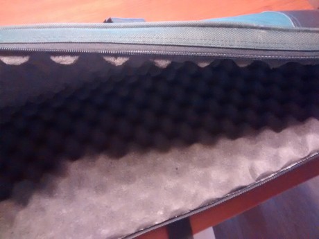 Tengo esta funda gamo es para rifle normal. Es muy acolchada y esta en muy buen estado.

La cambio por 00