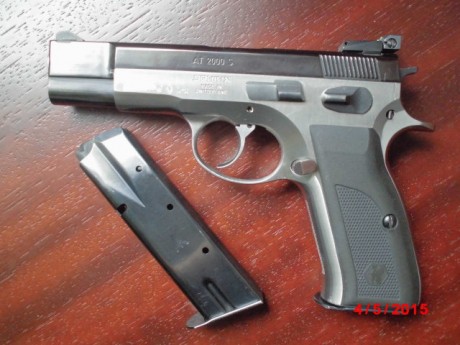 Hola
Pongo a la venta una Sphinx AT 2000 bicolor, está muy cuidada, alza de fibra verde y punto de mira 00