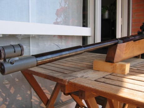 Buenos días.
Vendo una carabina Feinwerkbau 300S.
Está en perfecto estado de tiro, tiene cambiados muelles, 00