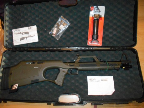 Walther G22 MILITARY
Carabina semiautomática en calibre 22 LR, con una culata sintética tipo “bullpup”,con 11