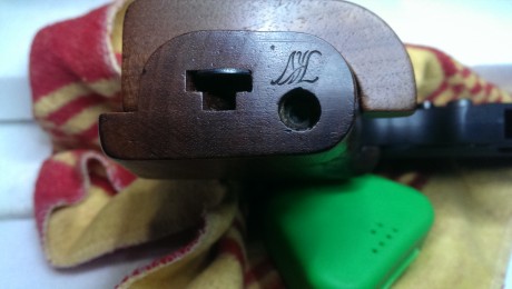 Vendo pistola Hammerli 280 calibre 32 con un cargador y el recogevainas la pistola está en perfectas condiciones 31