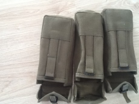 Bueno pues después de una mudanza aparecen cosas que sobran y pongo en cambio por algo:
-- 3 fundas dobles 02