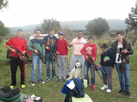 Saludos compañeros, digamos que este es un balance después de año y medio con el campo de tiro abierto, 10