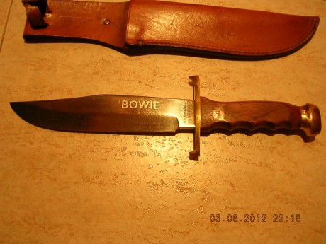 hola me gustaría que me aconsejeís un cuchillo de combate bueno y asequible, me interesa el sog seal team 30