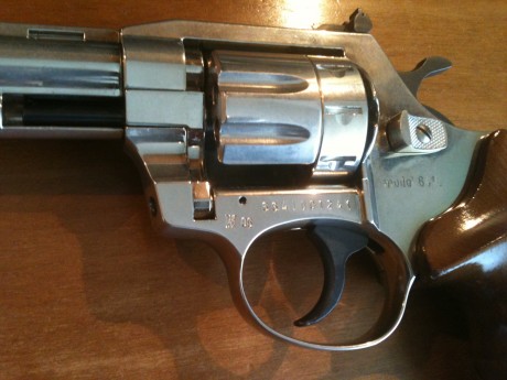VENDIDO
Pues eso, vendo este revolver en perfecto estado como se puede apreciar en las fotos

Modelo: 10