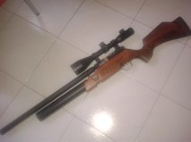- Vendo Cometa Lynx calibre 6,35, absolutamente impecable, del año 2015, no ha tirado ni media caja de 00