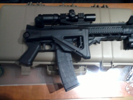 Hola,saco este nuevo tema,pues como yo,muchos de vosotros,amantes de las armas de corte tactico del 22,customizais,vestis,adornais 170