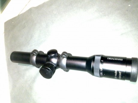 Practicamente sin uso,carece de marca o rasguño alguno.Se cambia por rifle de caza de mi interes o visor 01