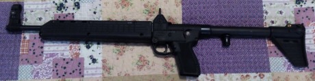 Vendo rifle KelTec Sub 2000 con su manual de instrucciones, y cargador de colección de 17 disparos (que 00
