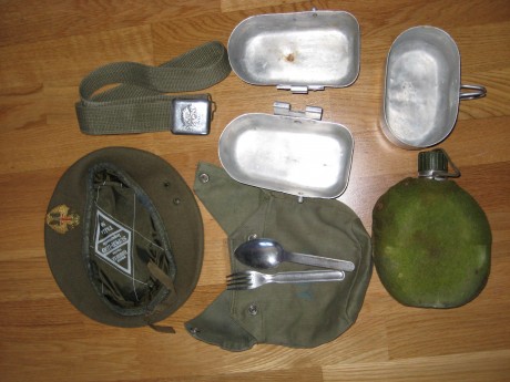 Lote objetos antiguos de militaría 21€ gastos de envío incluidos 00
