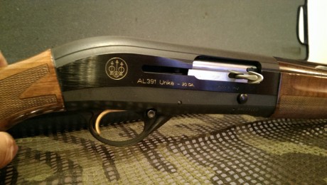 Vendo escopeta Beretta AL 391 URICA del  Calibre 20  unico propietario, esta en perfectas condiciones, 01