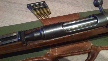 Buenas noches a todos, 

Pongo a la venta mi carabina de cerrojo rectilineo Mannlicher M95/30, calibre 01