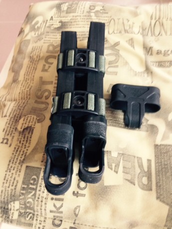 Hola Companeros.
Vendo N.2 cargadores para la carabina SMITH&WESSON MP15/22.
N.3 gomas protectora.
N.1 20