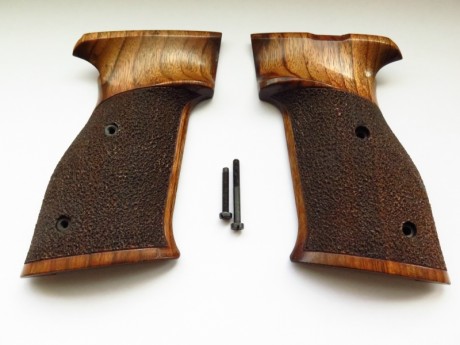 Hola: Cambiaría cachas Nill para S&W 952 o S&W 52-2 por cachas semianatómicas o no anatómicas 41