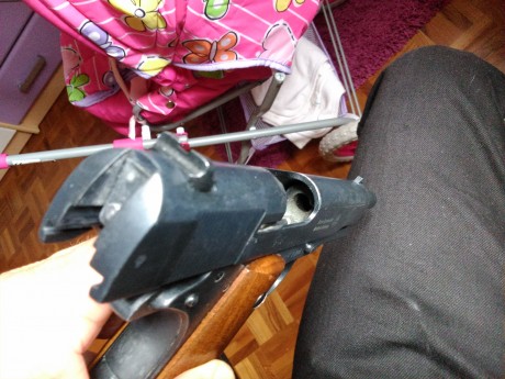 cambiaria esta replica por maneta de cerrojo curva para mosin nagant,o una culata ati sintetica para mosin 10