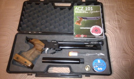 Vendo por no usar, muy pocos tiros
cañon Lothar walther
compensador
punto de mira de 3 caras ajustable 00