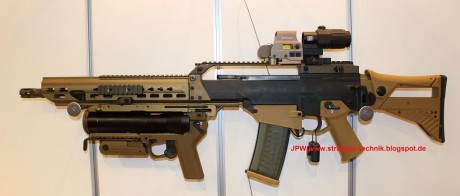 http://www.heraldo.es/noticias/internacional/2015/04/22/alemania_compro_armas_defectuosas_para_ejercito_356167_306.html 01