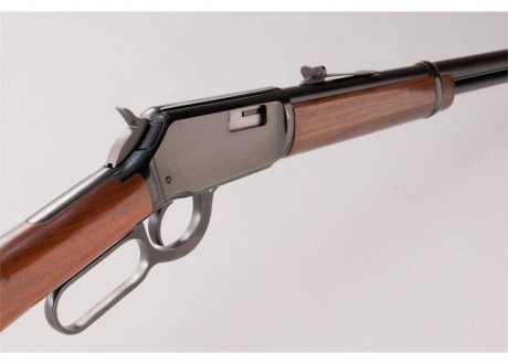 Vendo Winchester...Mod-1894 Calibre 22LR. mas conocido por 9422...garantía Winchester...(Autentico)
perfecto 01