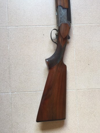 Hola.
Un compañero de armas vende una maginifica escopeta AYA. Está fabricada a mano y con maderas escogidas. 12