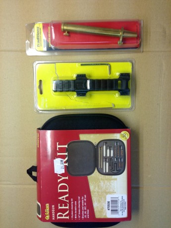 En venta medidor de pólvora a estrenar, 20€ envío incluido a península, incluyo 15 tubos estancos para 00