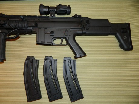  DSCN1424.JPG 
 DSCN1422.JPG 
 DSCN1424.JPG 

Vendo carabina ISSC MK 22 LR , más accesorios que a continuaciòn 00