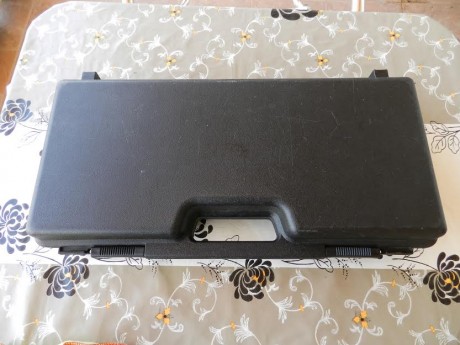 Vendo pistola Walther GSP 22lr. Modelo antiguo pero totalmente precisa, cacha M, dos cargadores, manual 30