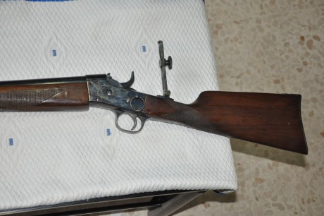Hola compañeros,

Vendo Rolling Block
Calibre 45/70
Cañon 32" con estriado Rigby
Fabricado por AMR 02
