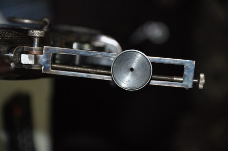 Hola compañeros,

Vendo Rolling Block
Calibre 45/70
Cañon 32" con estriado Rigby
Fabricado por AMR 10