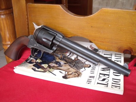 muestro el proceso que realizé en mi revolver, pues suelo pavonar por calor, pero en este caso decidí 20