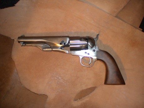 :caba: Revolver Avancarga Centauro, Modelo Mariscal,  Fabricado en Lieja ( Belgica ) en 1970, Conmemorativo 02