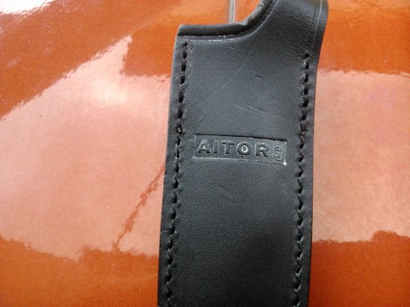 Cambio cuchillo aitor botero por polichoke  de rosca exterior estriado.el cuchillo fue adquirido en este 10