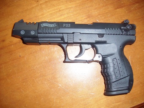 Hola a tod@s , vendo walther p22 target , en perfecto estado con su estuche , todos los accesorios y dos 00