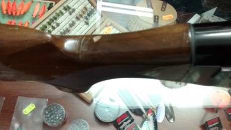 Buenas tardes;

Se vende escopeta semiautomática Benelli Premium Superligera.

-Calibre 12. 
-Cañón de 10