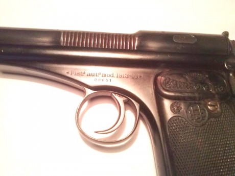 De nuevo pongo a la venta mi Pistola Cmpo-Giro de 9mm Largo con una Funda de Epoca de regalo, como se 02