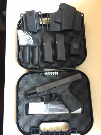 Glock 19 4ª Generación. Adquirida nueva en noviembre de 2012. Guiada en B. Tiene pegados escasamente 50 00