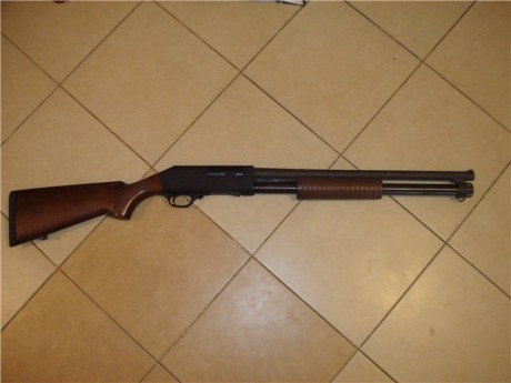 Vendo escopeta de corredera Fabarm,en muy buen estado,recamara 12 mag.
se envian fotos a interesados.El 00