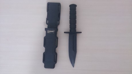 -VENDO CUCHILLO MARTO PHROBIS , ESTA VALORADO EN 95EU APROX , NO SE A USADO, LO DEJO EN 40EU.


-POR OTRO 02
