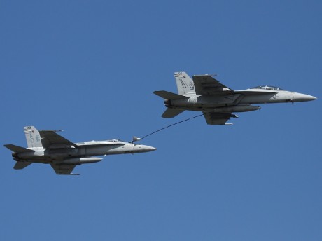 Pues eso, en este hilo pretendo deleitaros como amantes de los aviones de combate que sois muchos, con 121