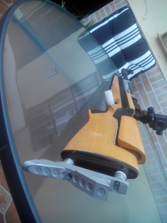 Vendo carabina de competición Anschütz Super Air 2002 de palanca. 
Está en perfectas condiciones de funcionamiento 01
