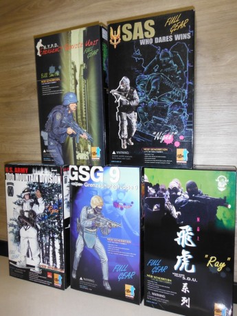 VENDIDO!!! lote compuesto por cinco figuras articuladas de la casa Dragon Action Figures escala 1/6 de 00