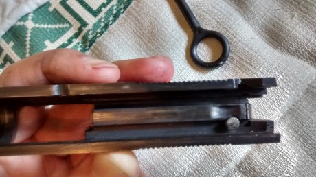 tal , vedo colt combat comander series 80 del 9 para en perfecto estado , guiada en A pero se puede guiar 32
