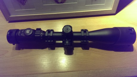 Se vende visor leapers en muy buen estado con tapas y monturas para carril Weaver
PVP.160
Con transporte 00