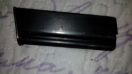 Vendo cargador Gevarm 22lr 7 cartuchos 50 € y cargador de astra ts 22 por 35 € 00