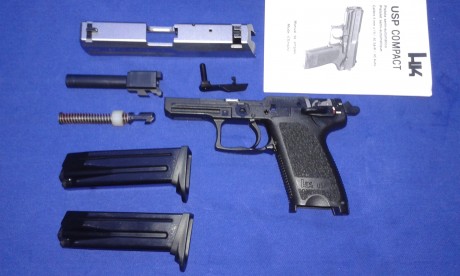 Hola,  se vende esta pistola H&K modelo USP Compact.

Calibre 9 mm Parabelum. 

con la Corredera en 12