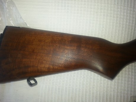 vendo Springfield Armory M1A 307 en perfecto estado,y con los extras que se ven
el precio 1800+portes 01
