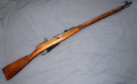 Se vende Mosin Nagant en perfecto estado, esta en el libro de coleccionista en uso y sin inutilizar.
500 00